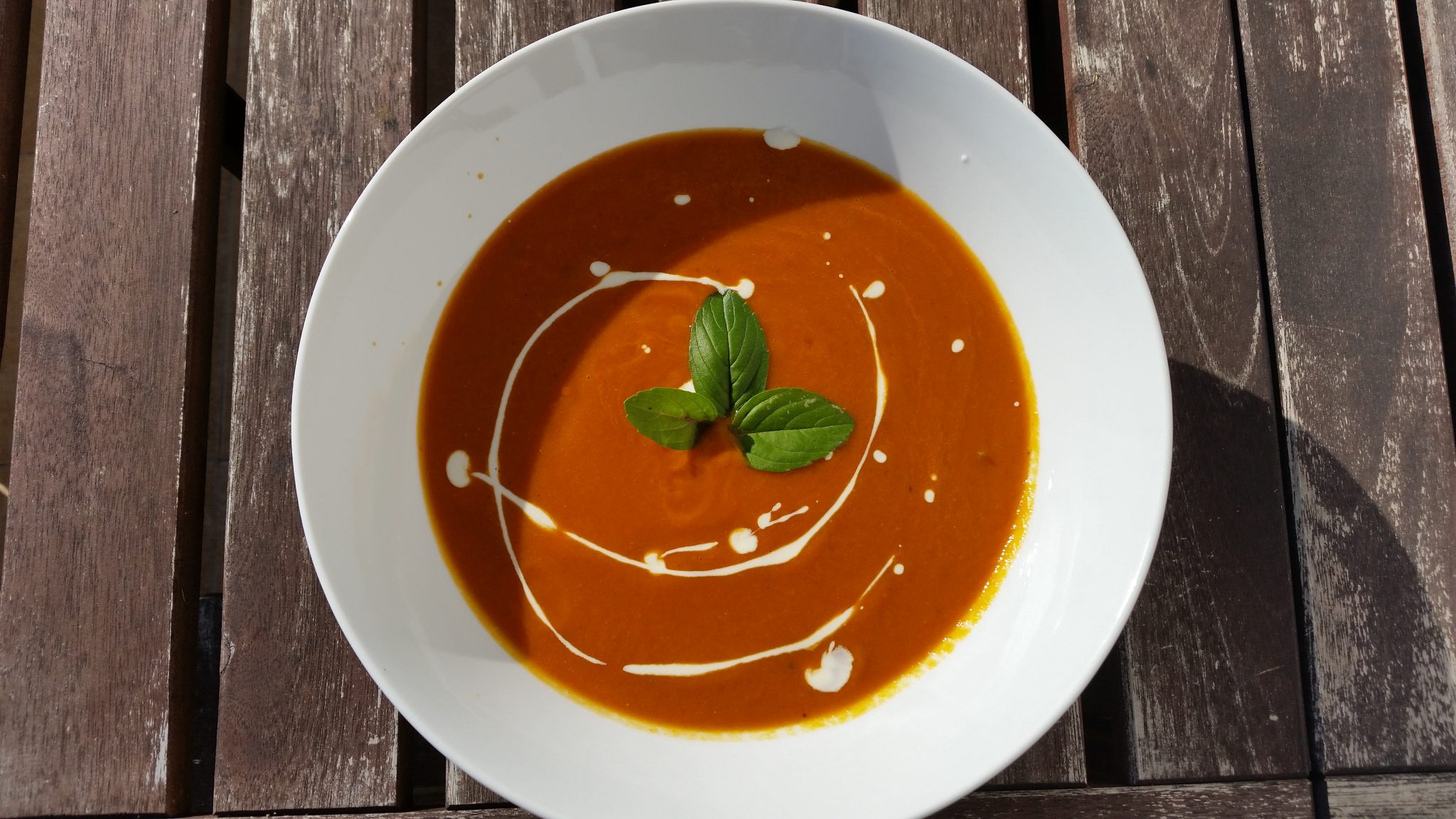 dýňovo-rajčatová polévka